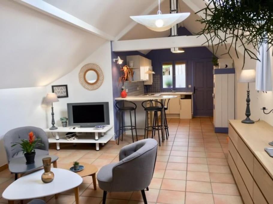 Holiday home «  La Petite Maison » ....des Grands Espaces...